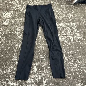 Black lululemon fast & free size 4